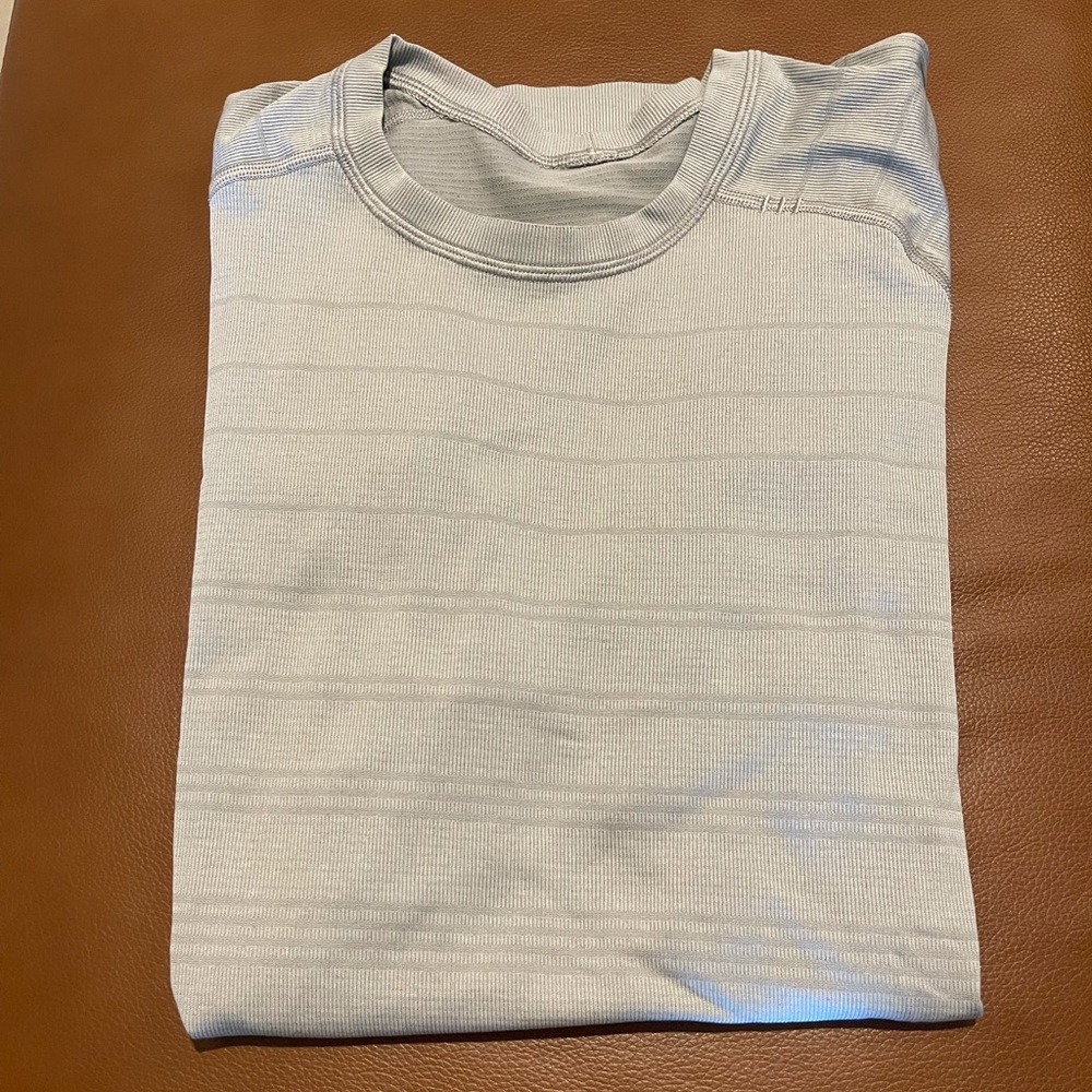 Lululemon workout shirt striped gray
